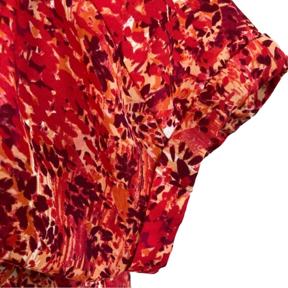 Apt. 9 red orange abstract pattern V neck short sleeve blouse. Petite S - Picture 7 of 8